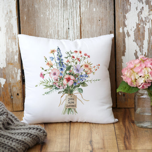 Flower Bouquet pillow for Mom: Decorative throw pillow, a cherished Mother's Day keepsake.
